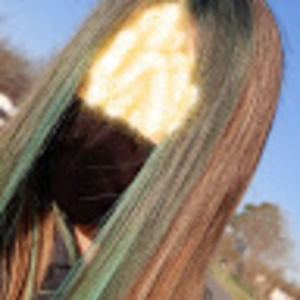 Meet your Posher, Bella